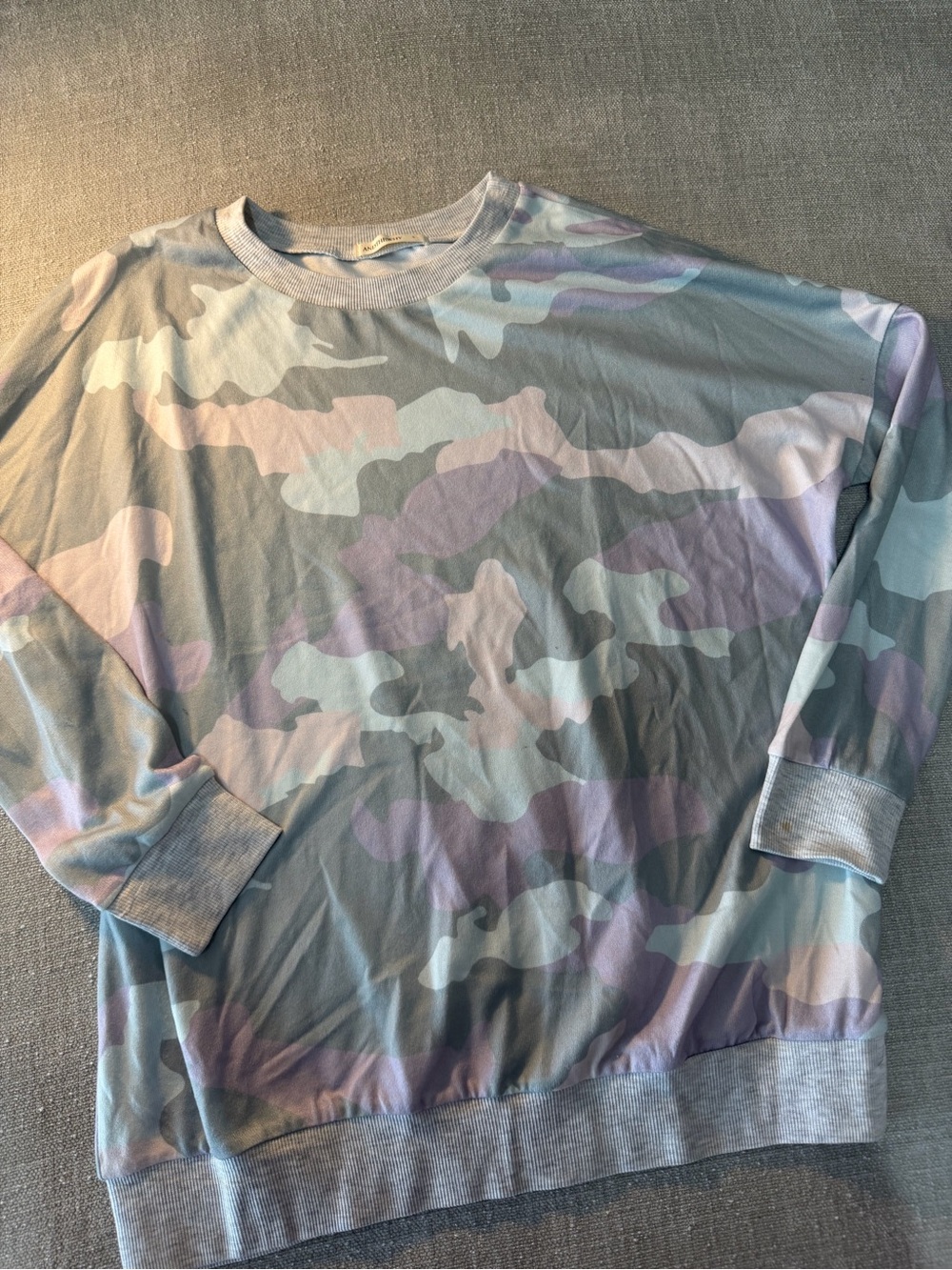 Men's Pastel Camo Crewneck Sweatshirt - Lavender & Mint